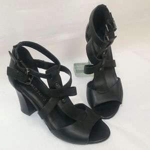 Franco Sarto Chunky T Strap Double Buckle Peep Toe Black Sandals Size 7M